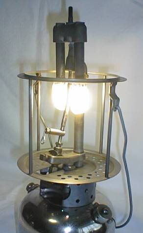 Gasoline lantern - Coleman Model 220